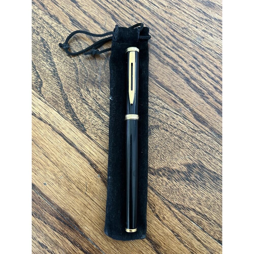 Waterman Rollerball Pen Black & Gold Trim – Classic Design – Needs New Refill